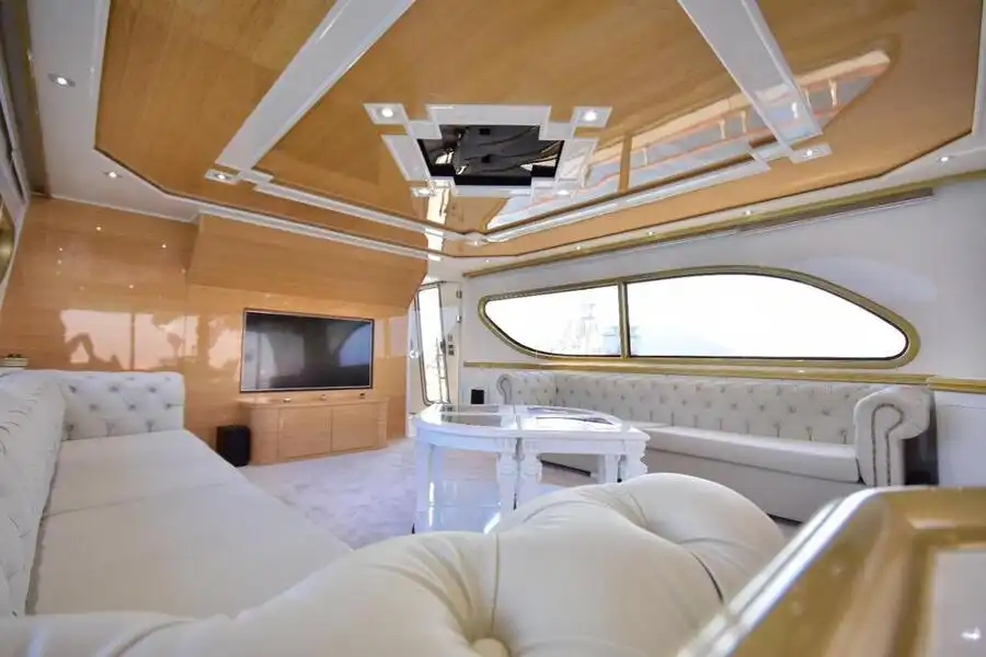 YACHT PASİFİC